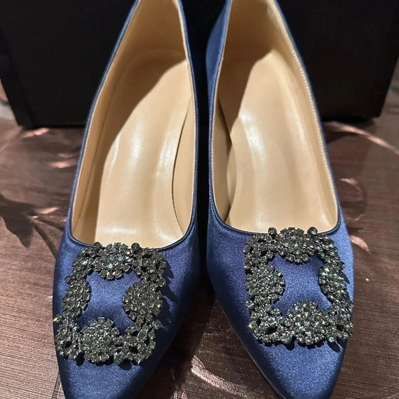 Gorgeous heels NEW without box - Picture 3 of 6